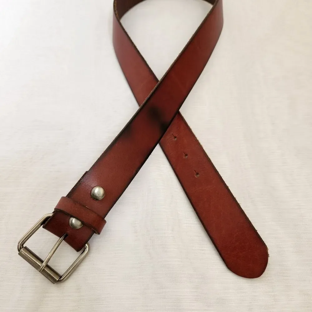 Men's Genuine Leather Belt Size S-32 Reddish Brown Black Edging Silver Buckle